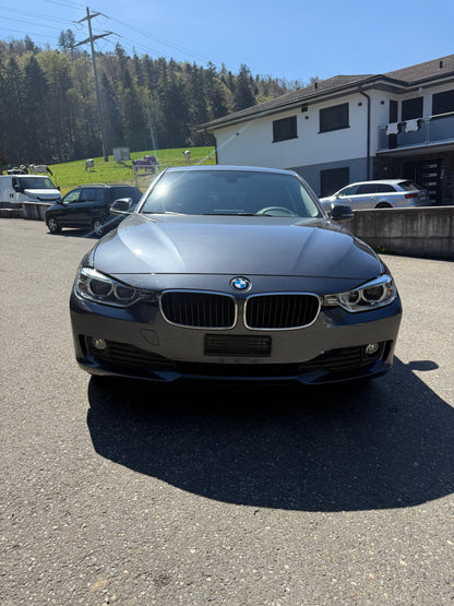 BMW 320d Xdrive Touring Steptronic 2015