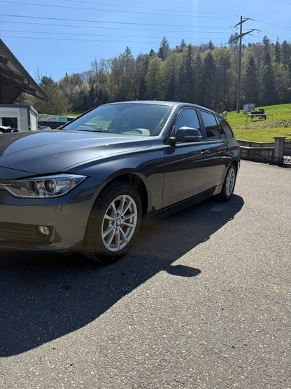 BMW 320d Xdrive Touring Steptronic 2015